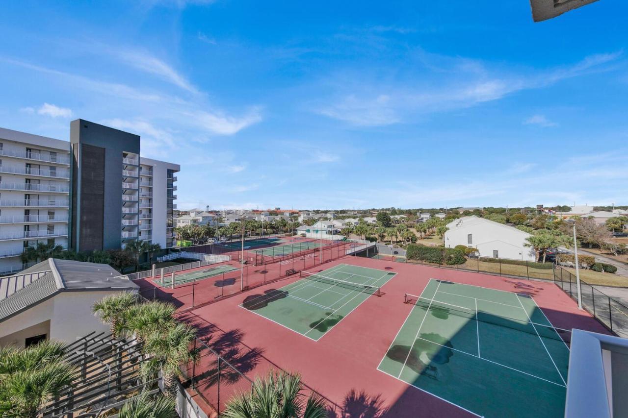 Mainsail 131 - Beachfront 2Br With Free Seasonal Beach Service دستين المظهر الخارجي الصورة